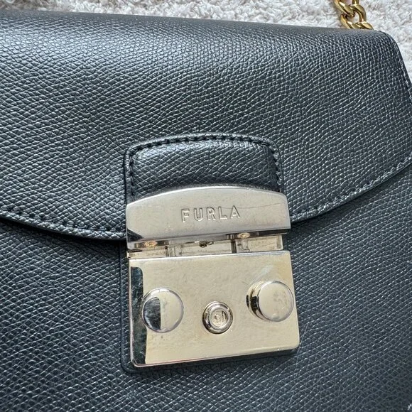Furla Metropolis Leather Black Crossbody Bag Small Half-moon